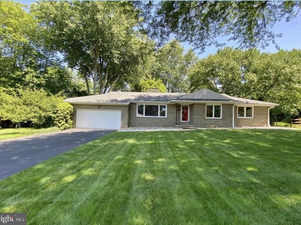 2213 JONES LANE, WILMINGTON, DE 19810