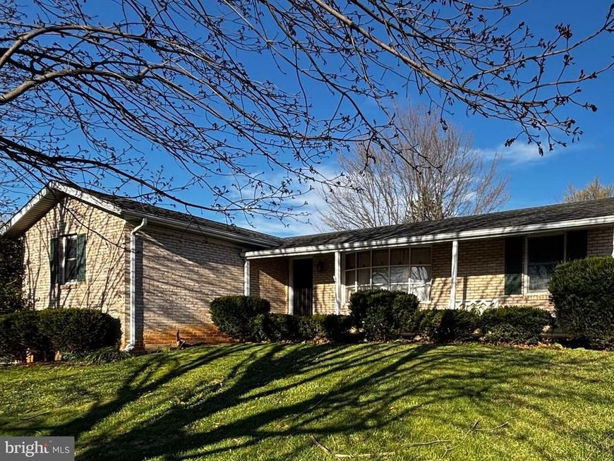 14042 Crest Avenue, Waynesboro, PA 17268 Main Photo