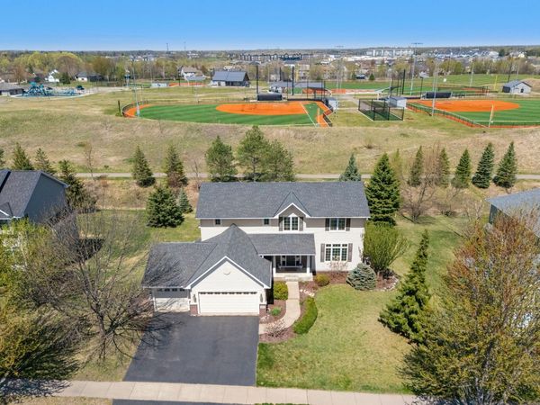18724 65th Place N, Maple Grove, MN 55311