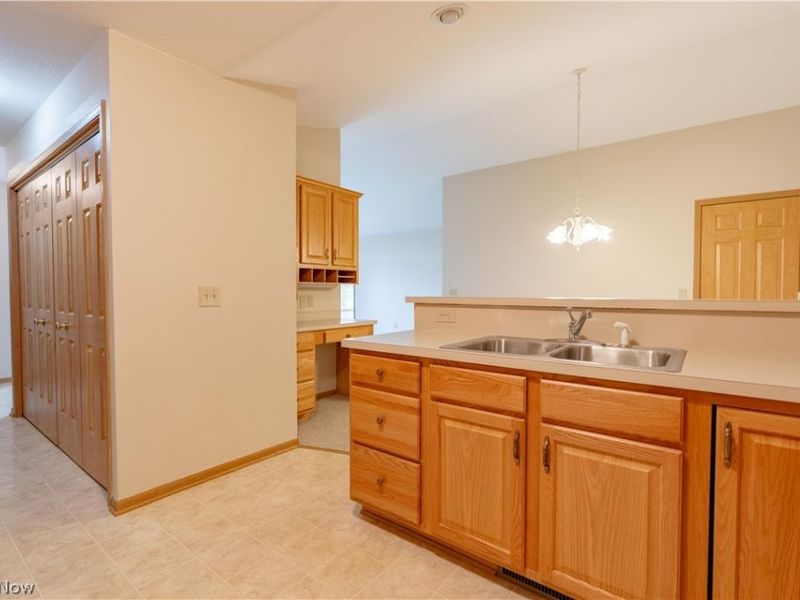 2450 Wright State Drive SE, Massillon, OH 44646 Photo 8