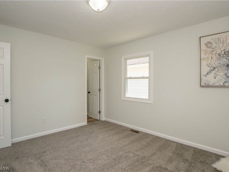 270 High Grove Boulevard, Akron, OH 44312 Photo 13