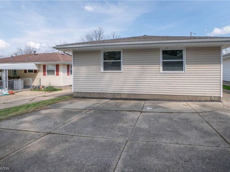 270 High Grove Boulevard, Akron, OH 44312 Photo 24