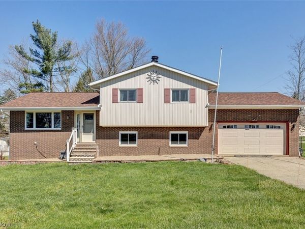 4619 Center Road , Brunswick, OH 44212