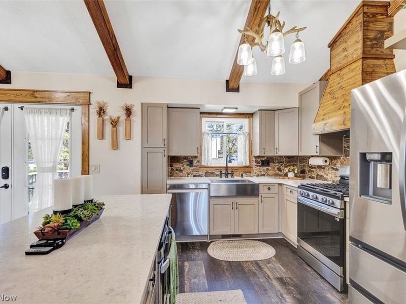 4619 Center Road, Brunswick, OH 44212 Photo 11