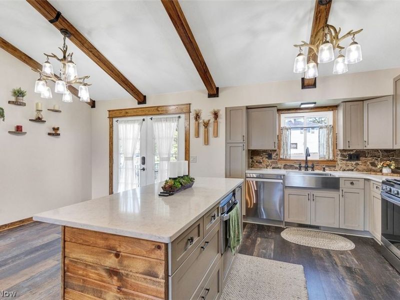 4619 Center Road, Brunswick, OH 44212 Photo 12