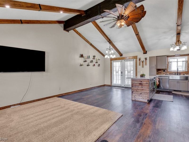 4619 Center Road, Brunswick, OH 44212 Photo 6