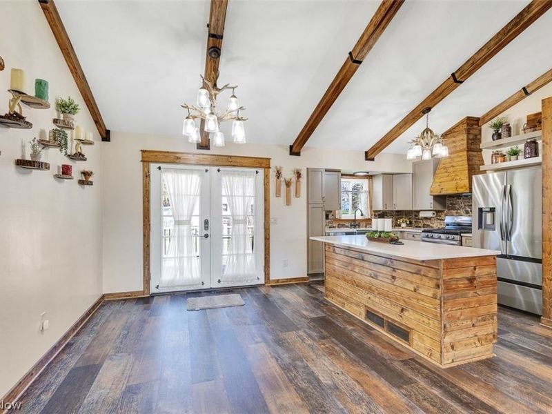 4619 Center Road, Brunswick, OH 44212 Photo 9