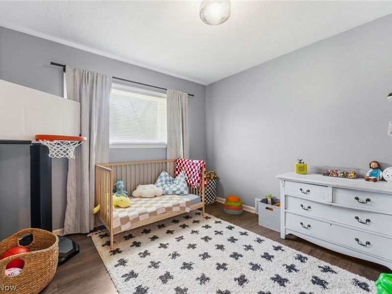 888 Orchard Avenue, Barberton, OH 44203 Photo 17