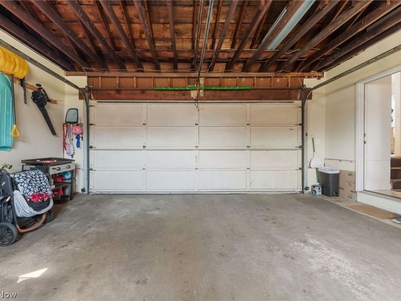 888 Orchard Avenue, Barberton, OH 44203 Photo 26