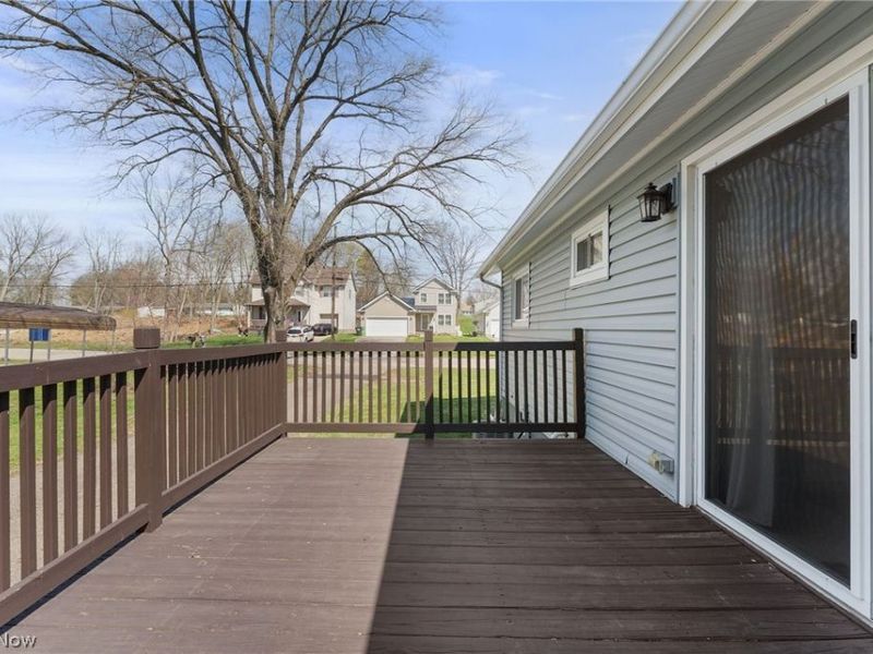 888 Orchard Avenue, Barberton, OH 44203 Photo 27