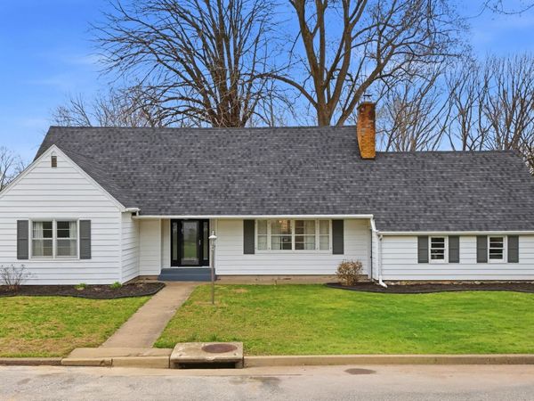 100 Orchard Place, Burlington, IA 52601