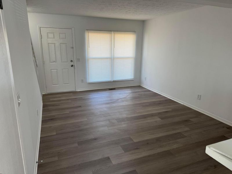 2951-2963 Southwest Boulevard, Grove City, OH 43123 Photo 3