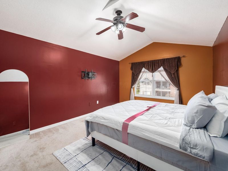 786 Spring Valley Drive, Lewis Center, OH 43035 Photo 24