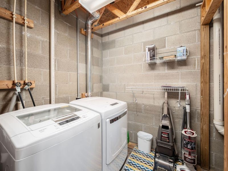 786 Spring Valley Drive, Lewis Center, OH 43035 Photo 34