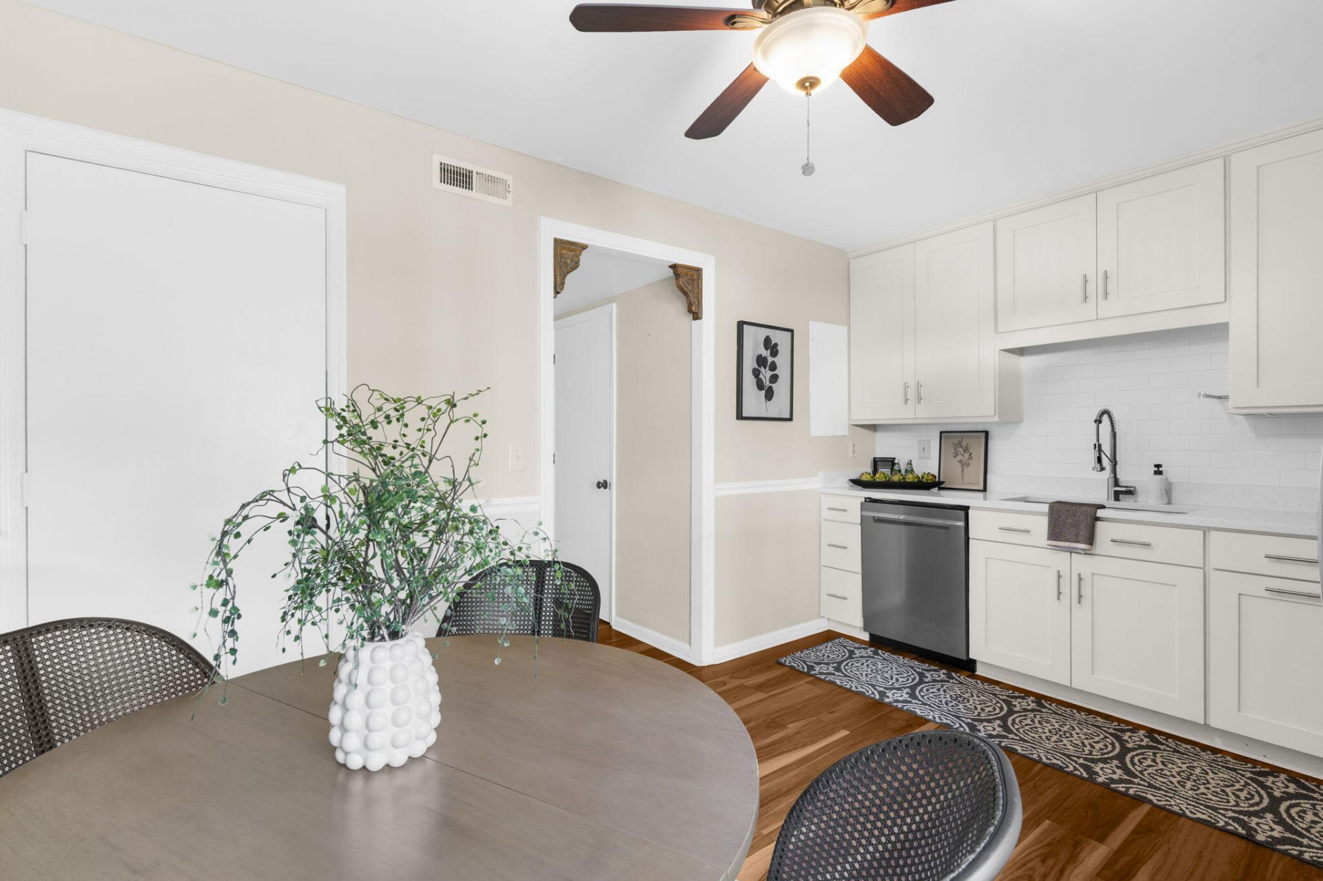 507 Stinson Drive Photo 11