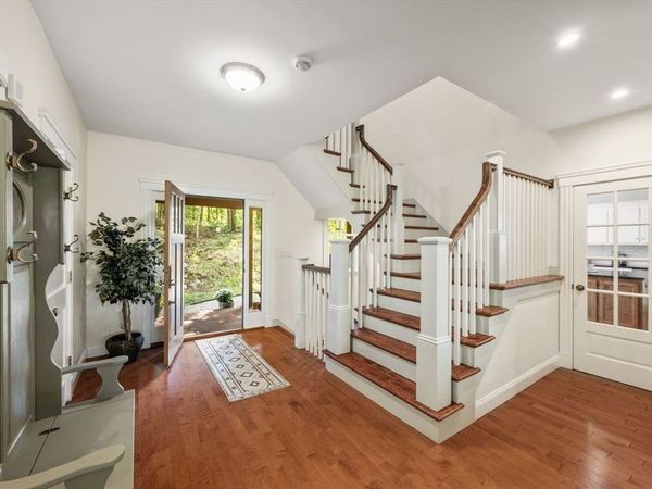 250 Meadowbrook Road, Dedham, MA 02026