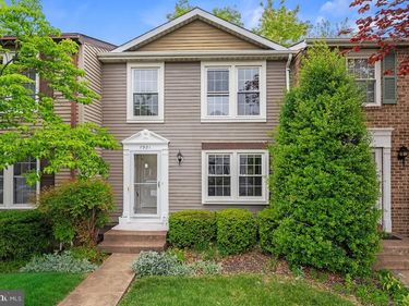 7921 TYSON OAKS CIRCLE, VIENNA, VA 22182