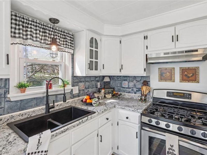 2825 Orchard Drive, Willoughby Hills, OH 44092 Photo 16