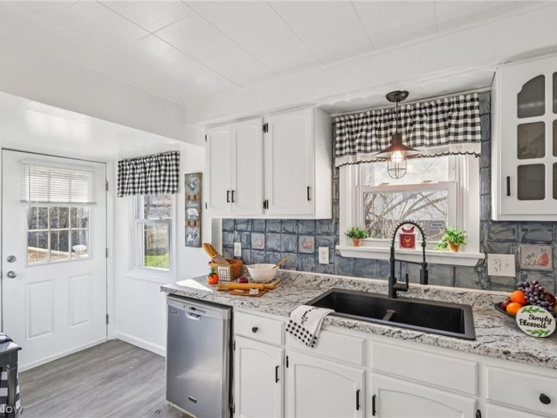 2825 Orchard Drive, Willoughby Hills, OH 44092 Photo 18