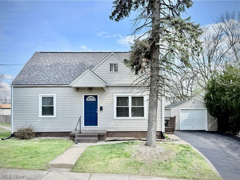 1331 Sunrise Drive, Akron, OH 44307 Photo 1