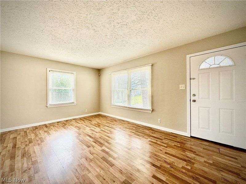 1331 Sunrise Drive, Akron, OH 44307 Photo 7