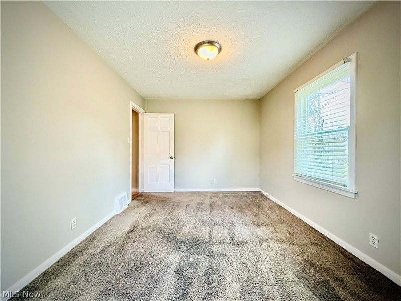 1331 Sunrise Drive, Akron, OH 44307 Photo 9