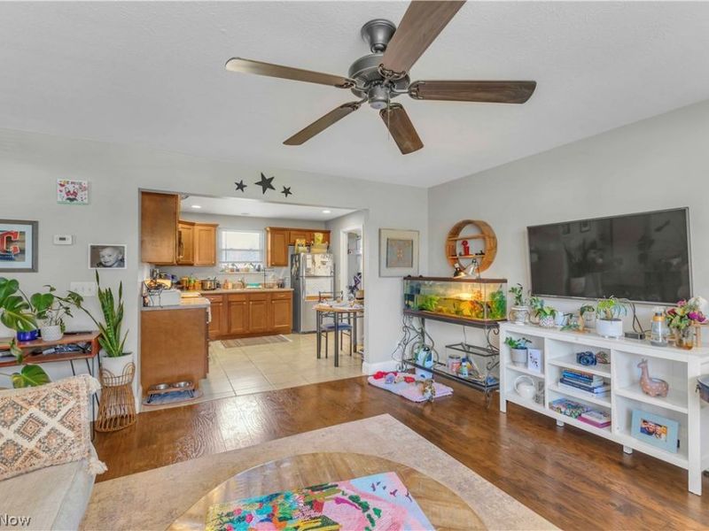 2587 Jaycox Road, Avon, OH 44011 Photo 6