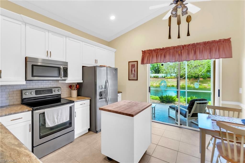 8832 Cascades Isle Blvd, Estero, FL 33928 Photo