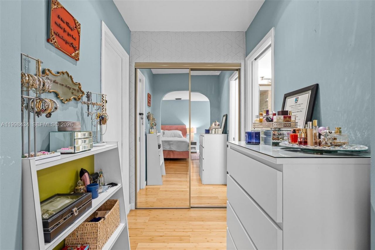 5214 W Park Rd, Hollywood, FL 33021 Photo