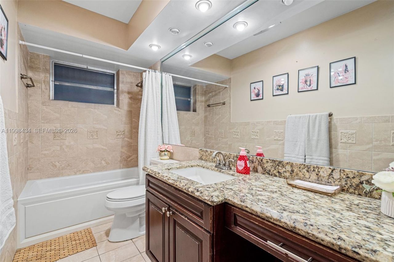 5214 W Park Rd, Hollywood, FL 33021 Photo