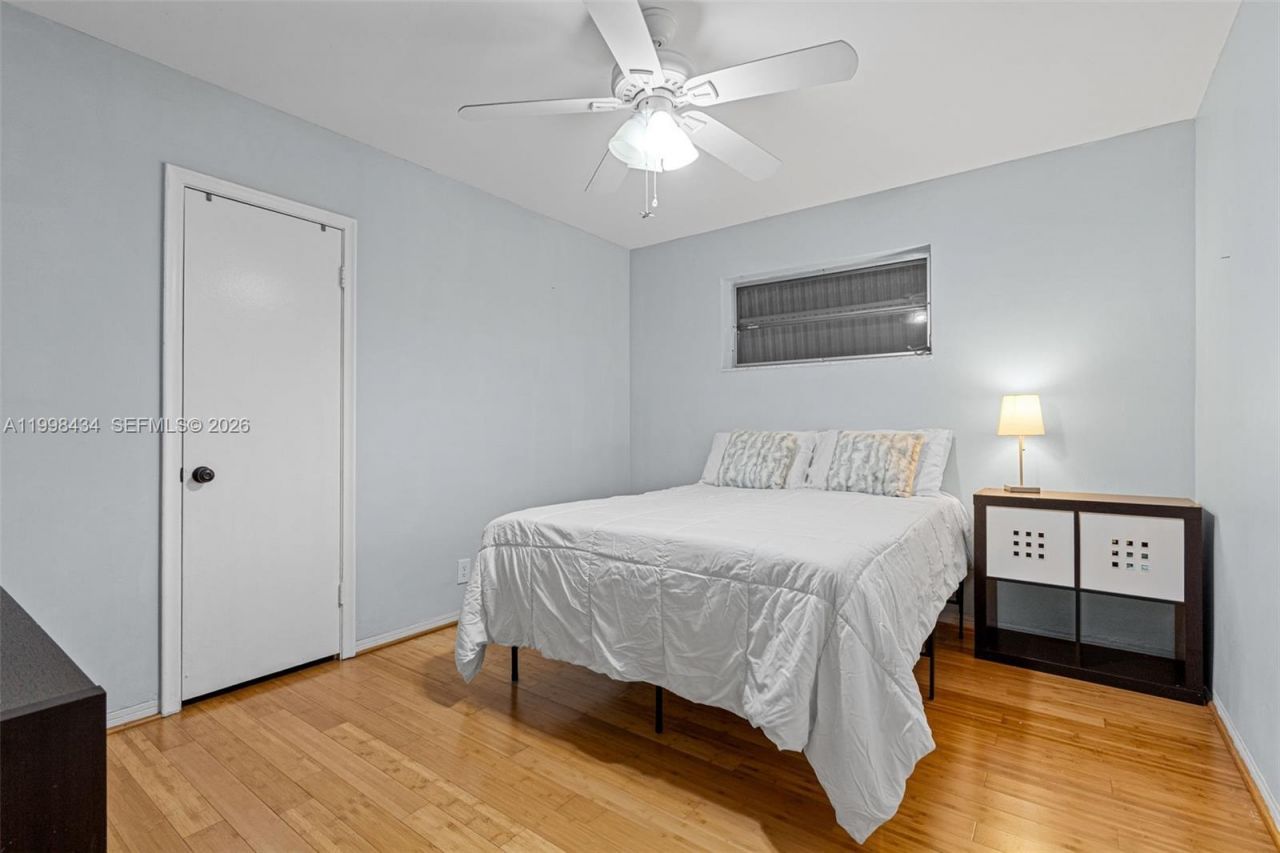 5214 W Park Rd, Hollywood, FL 33021 Photo