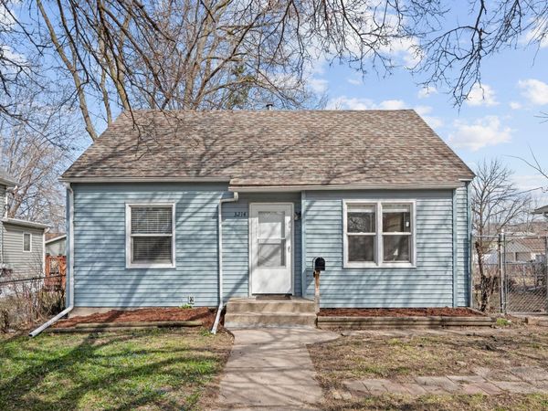 3214 Dupont Avenue N, Minneapolis, MN 55412