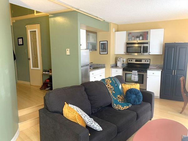 12 Stoneholm, Unit 521, Boston, MA 02115