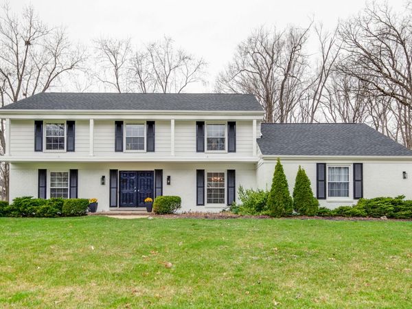 22 Brunswick Lane , Lincolnshire, IL 60069