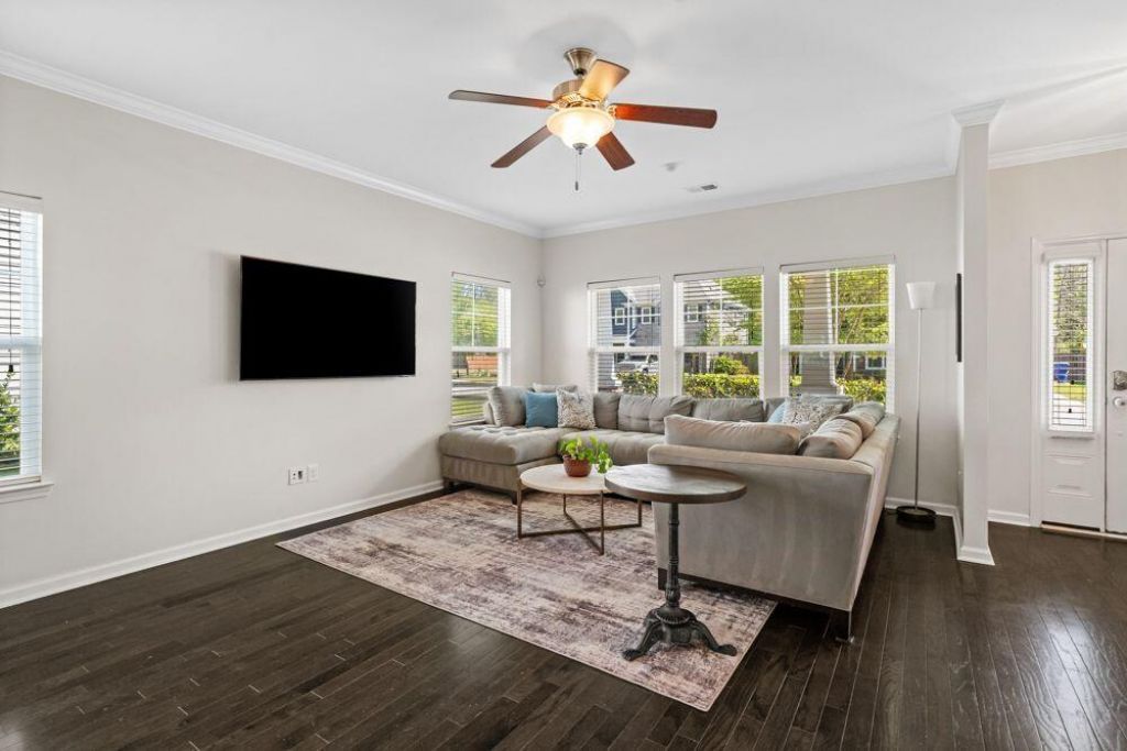 1594 Fishbone Drive Photo 11