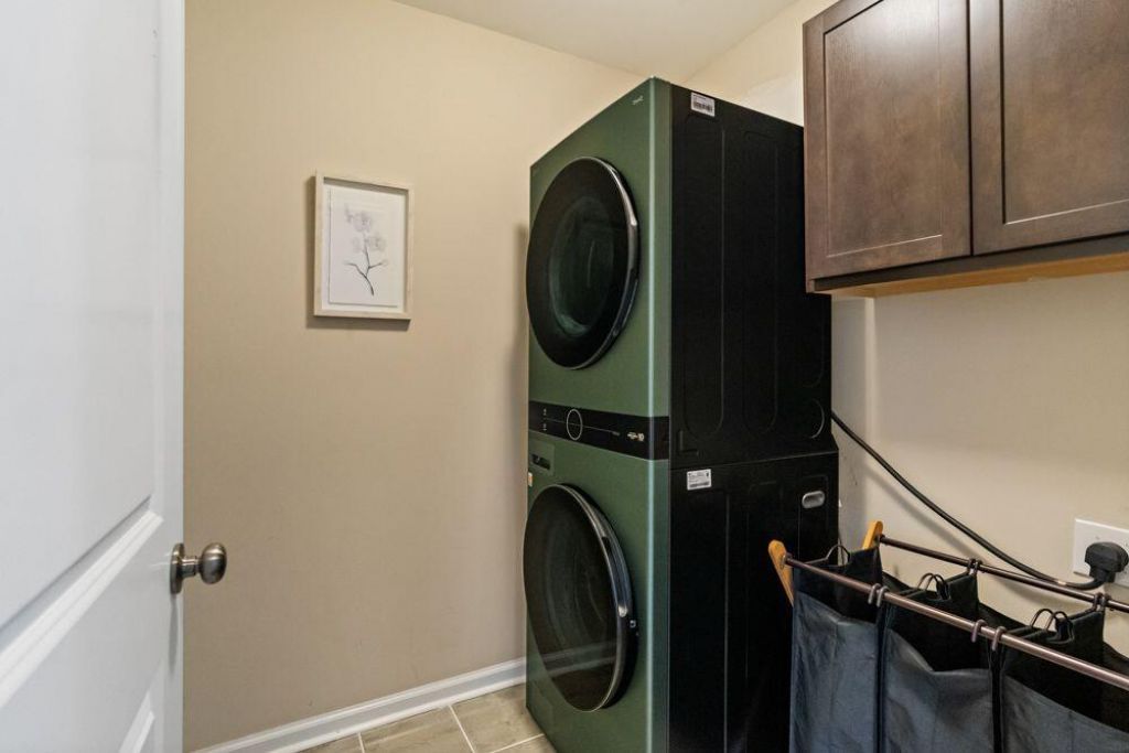 1594 Fishbone Drive Photo 32