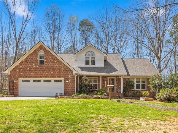 1600 Allen Jarrett Drive, Mebane, NC 27302