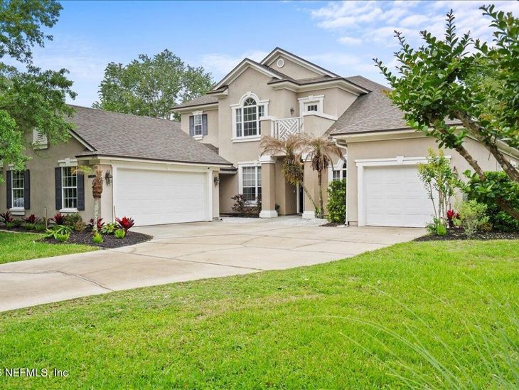 2470 Country Side Drive, Fleming Island, FL 32003