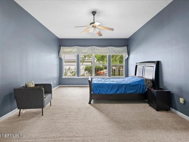 2470 Country Side Drive, Fleming Island, FL 32003