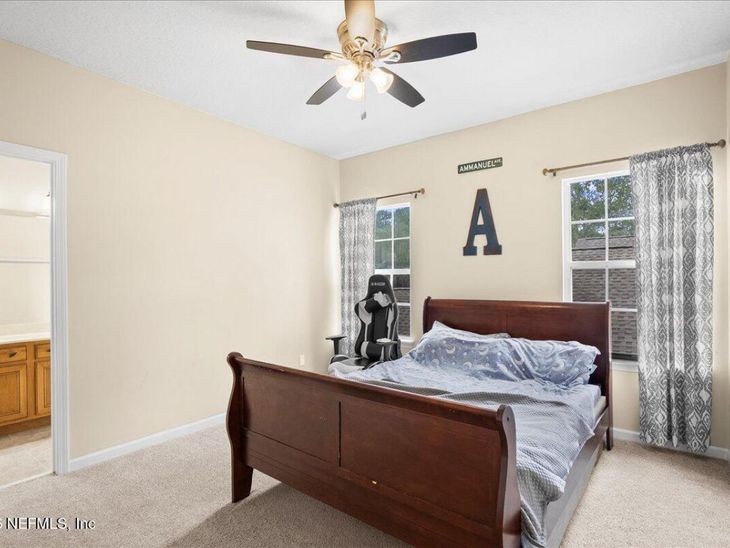 2470 Country Side Drive, Fleming Island, FL 32003