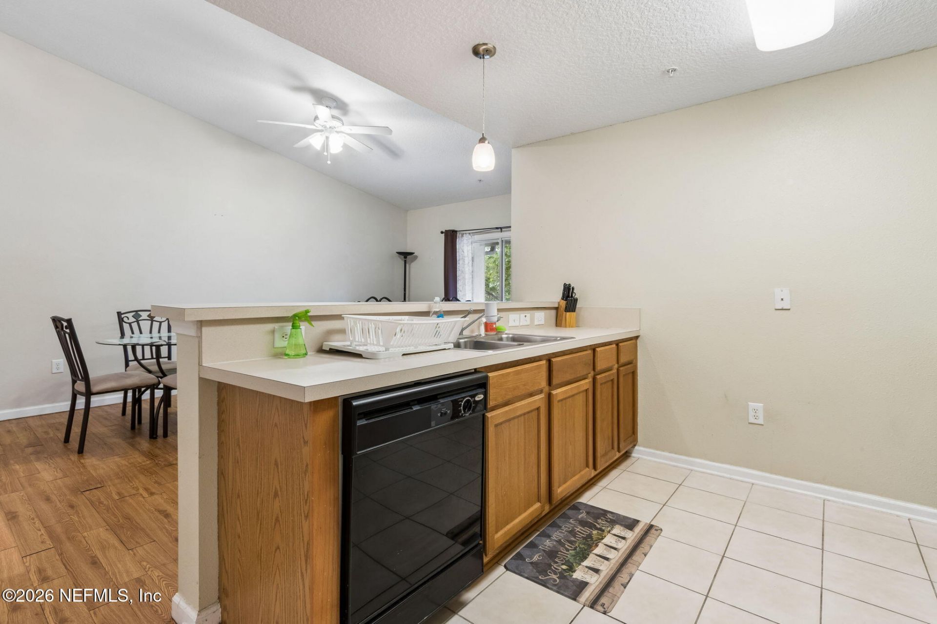 6075 Maggies Circle, Unit 113, Jacksonville, FL 32244 Photo