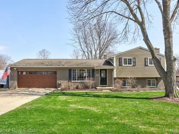 5936 Wellington Drive, Independence Twp, MI 48346