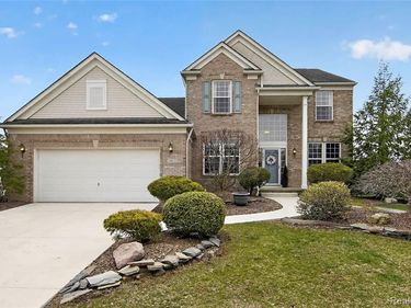 24623 Summer Lane , Flat Rock, MI 48134