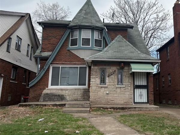 17189 Wisconsin Street, Detroit, MI 48221