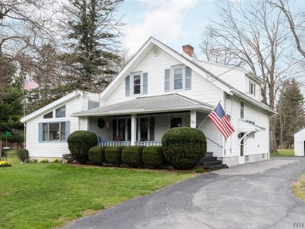 78 Knox Road, East Aurora, NY 14052