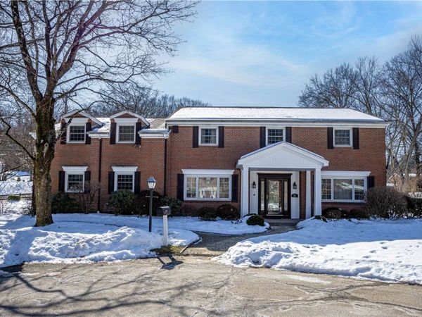 50 Camelot Ct, Pittsburgh, PA 15235