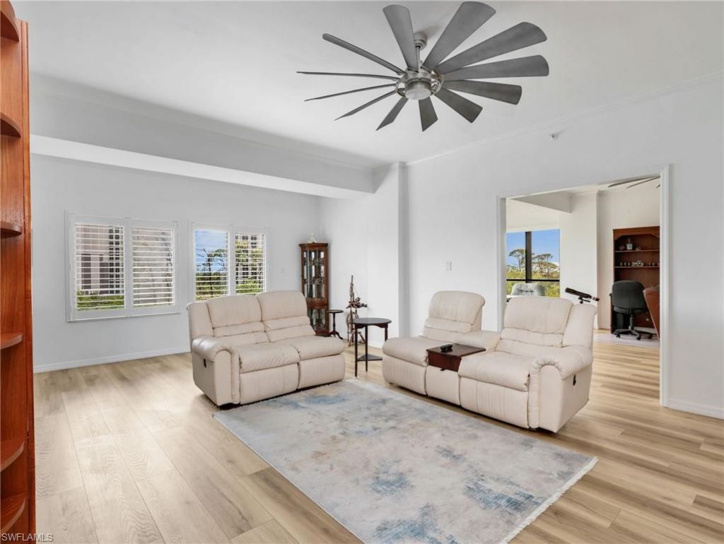 201 Arbor Lake Dr, Unit 2-501, Naples, FL 34110 Photo
