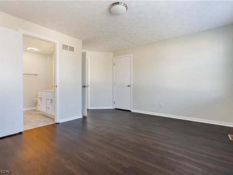 2165 Stonehenge Circle, Akron, OH 44319 Photo 23