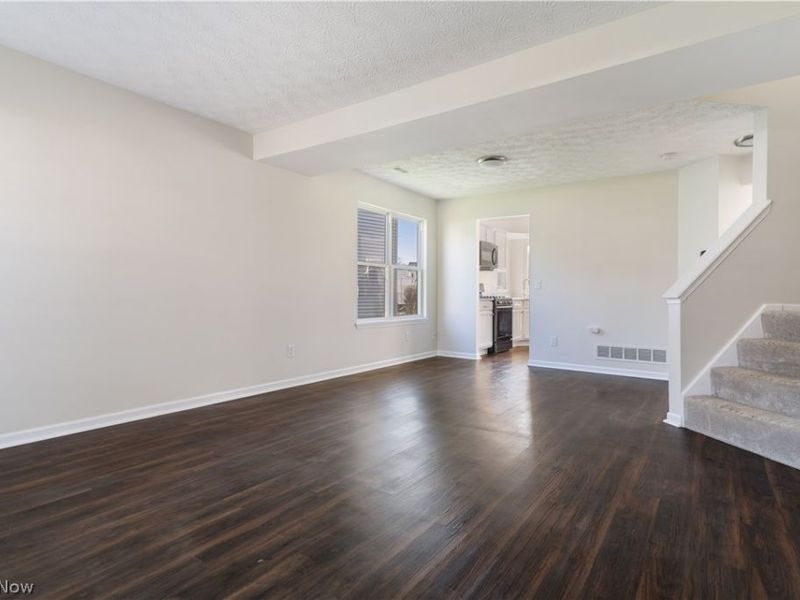 2165 Stonehenge Circle, Akron, OH 44319 Photo 3