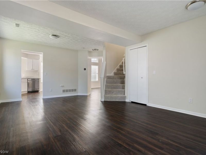 2165 Stonehenge Circle, Akron, OH 44319 Photo 4